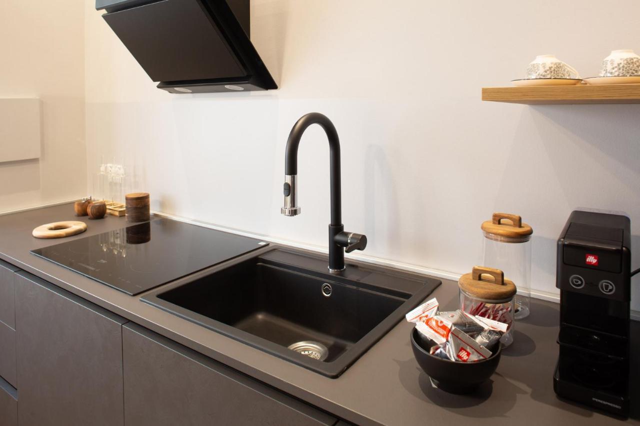 Ca'Milla Luxury Apartments Trieste Ngoại thất bức ảnh